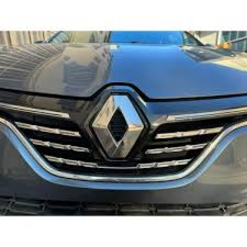 Renault Megane 4 HB Krom Ön Panjur 5 Parça 2021 ve Sonrası