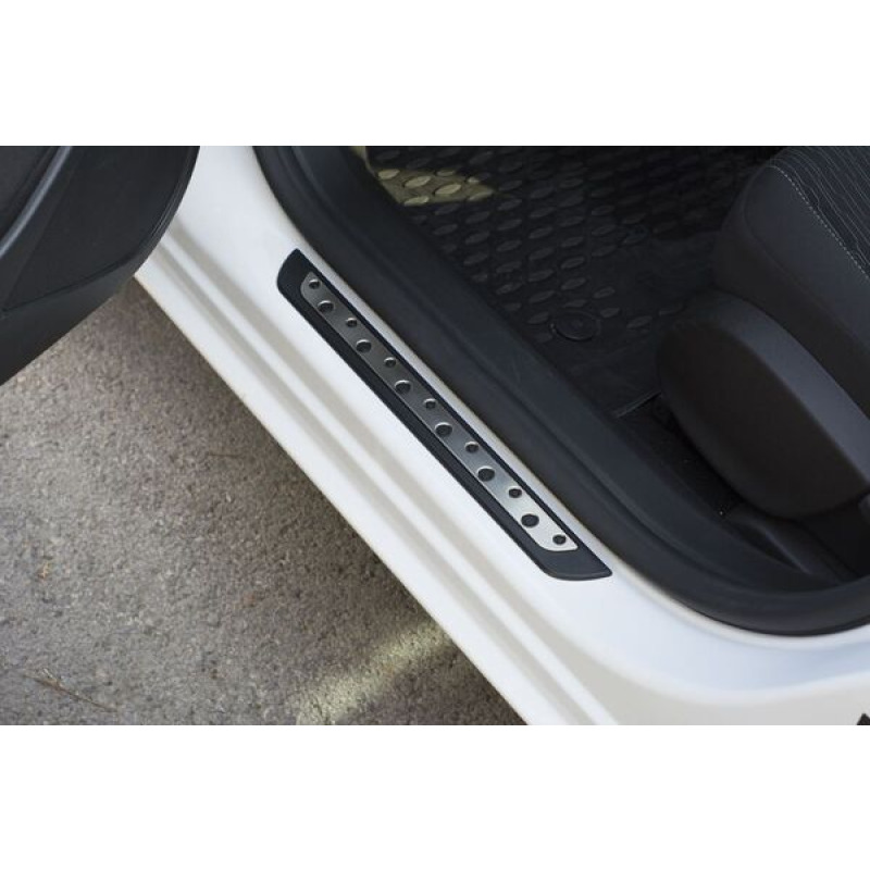 Seat Arona Dotline Kapı Eşiği 4 Parça Flexill 2017 ve Sonrası