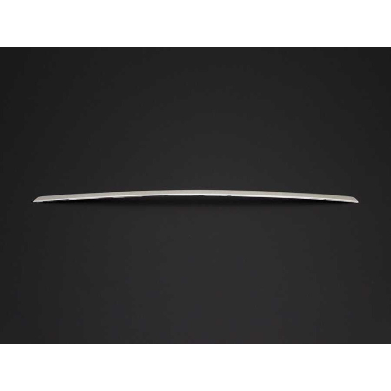 Skoda Rapid Krom Bagaj Çıtası Plaka Üstü 2012 ve Sonrası